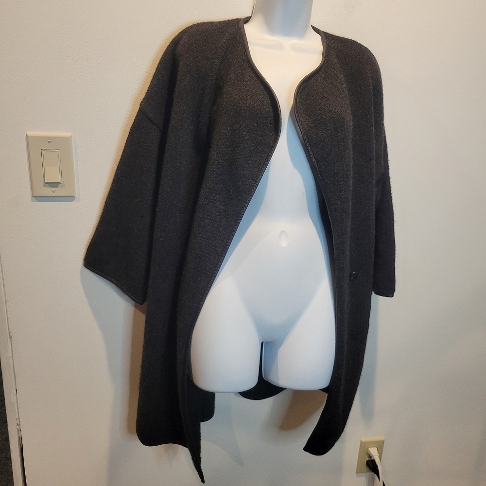 Vince size s wool/cashmere blend grey open front cardigan small flaw